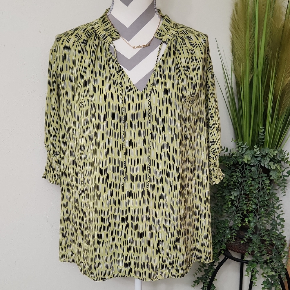 Worthington Chartreuse and Black Abstract Blouse